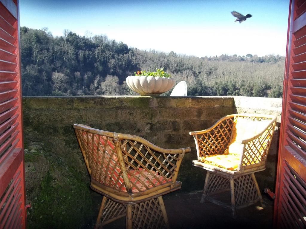 Casa Sulla Rupe Calcata Exterior foto