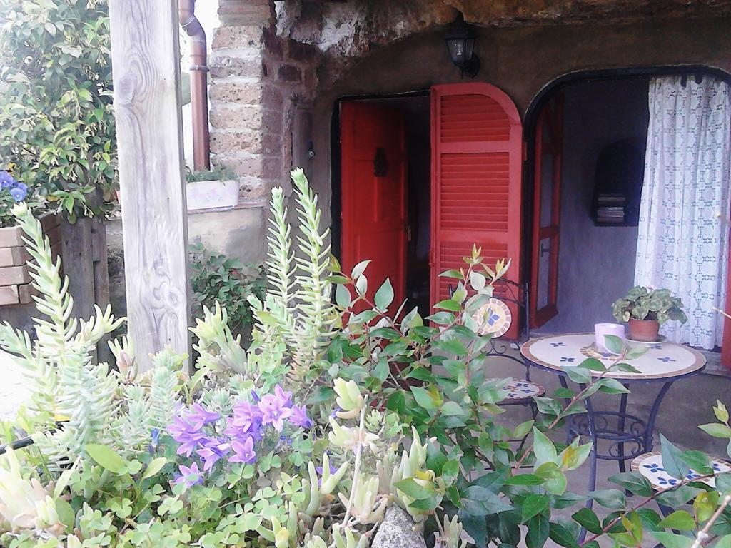 Casa Sulla Rupe Calcata Exterior foto